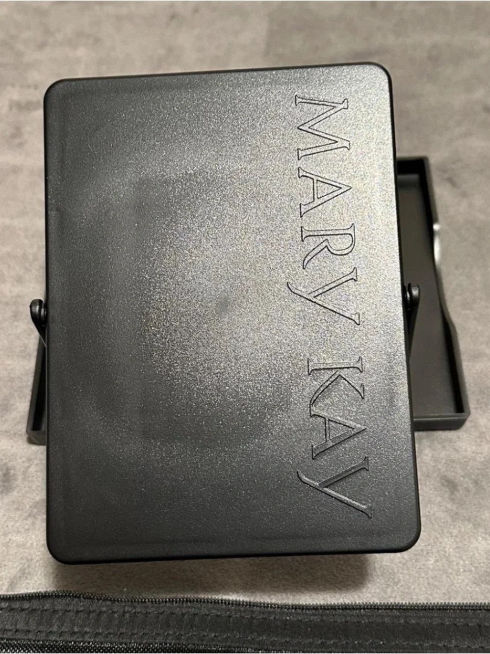 NIB Mary Kay Travel Vanity Mirror with Makeup Tray